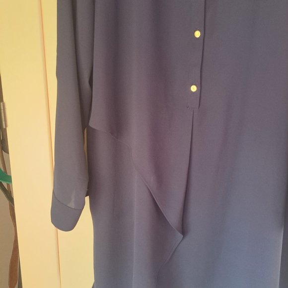 Chico's women's Navy blue lagen style top with gold buttons Sz Large Chicos Sz 2 - Picture 4 of 6